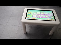 Tabella touch screen di giochi interattivi